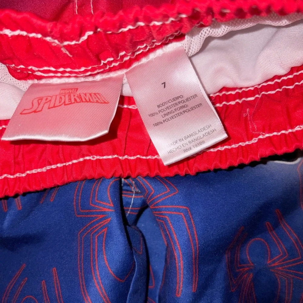 Boys Spiderman Swim Set - Picture 5 of 7